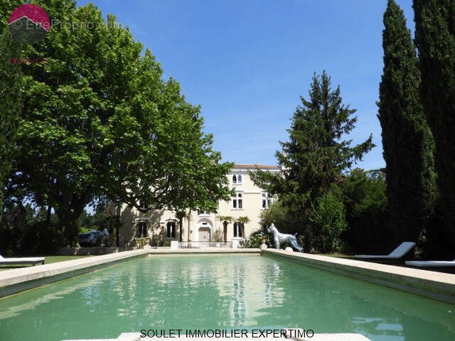 Maison à L'ISLE-SUR-LA-SORGUE