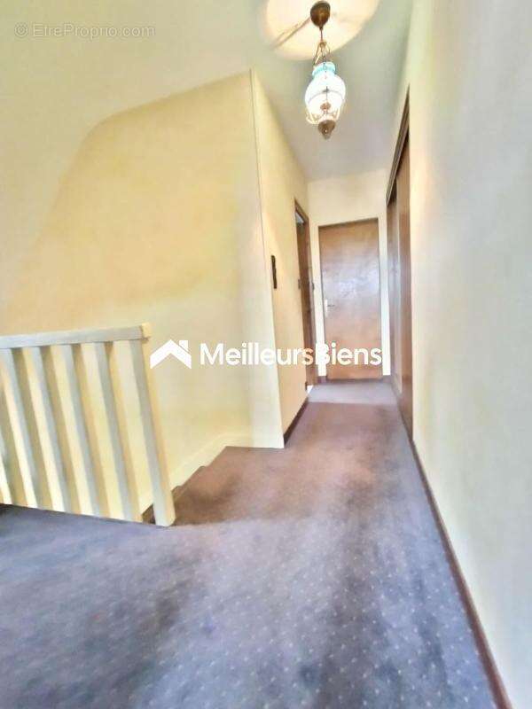 Maison individuelle 141 m² sur sous-sol, terrain de 1013 m² - photo 10