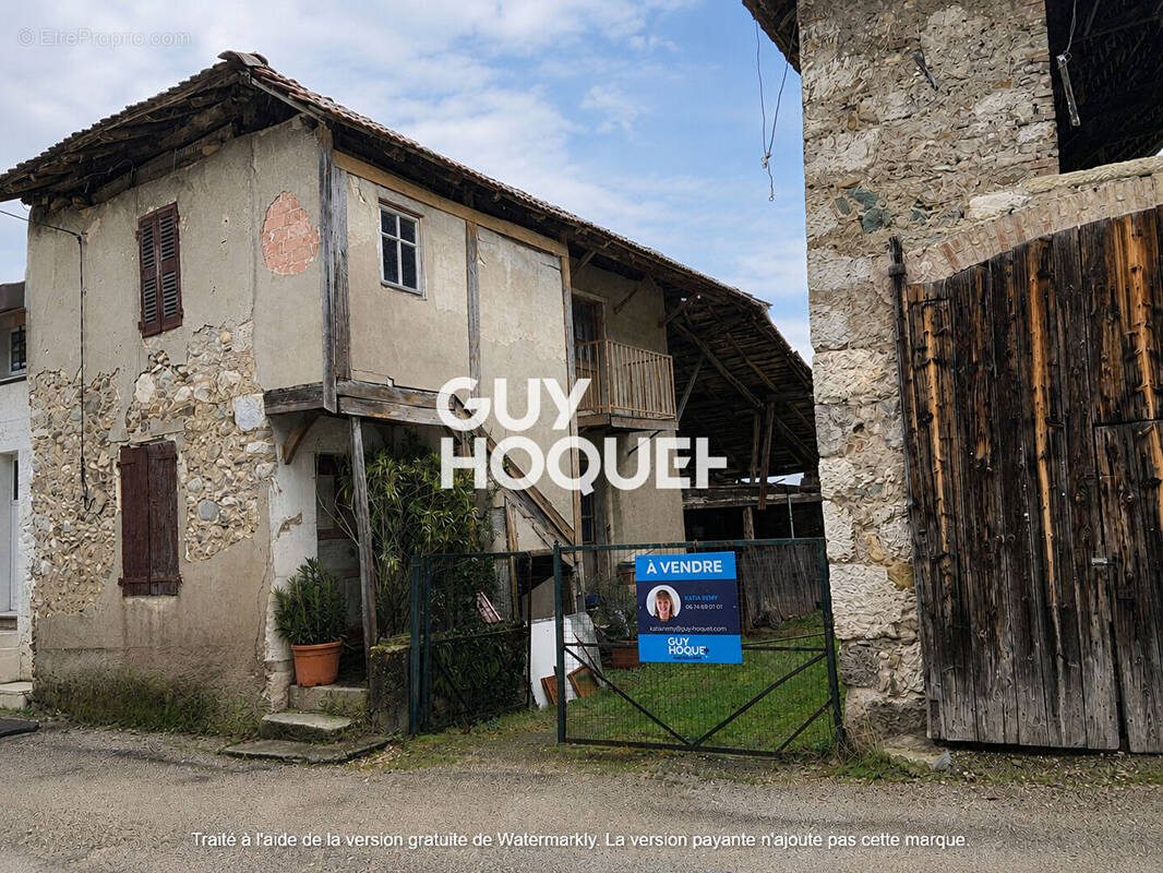 Maison à CHAPAREILLAN