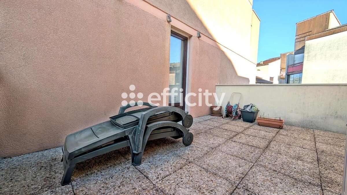 Appartement à LOGNES