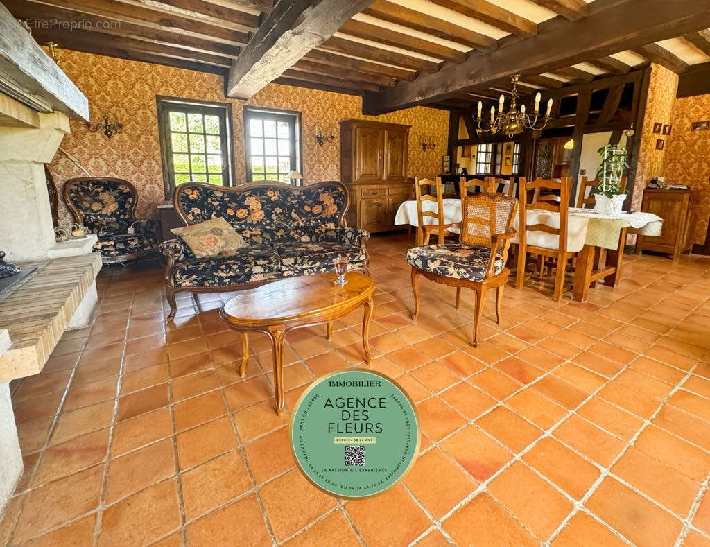 Belle longère de 161 M²  sur  3700 M²  de terrain  Saint aubin le Vertueux - photo 11