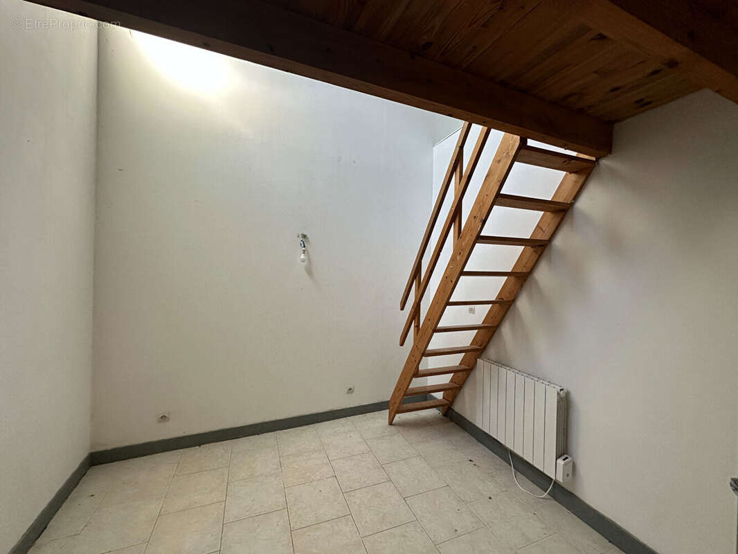Appartement à MARENNES