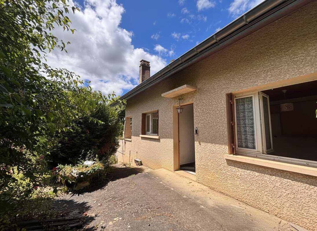 Maison à LA COTE-SAINT-ANDRE
