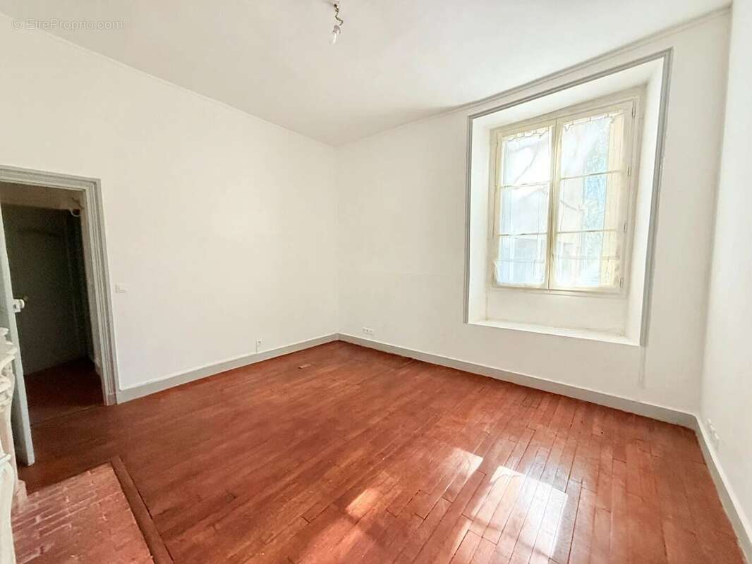 Appartement à VERSAILLES