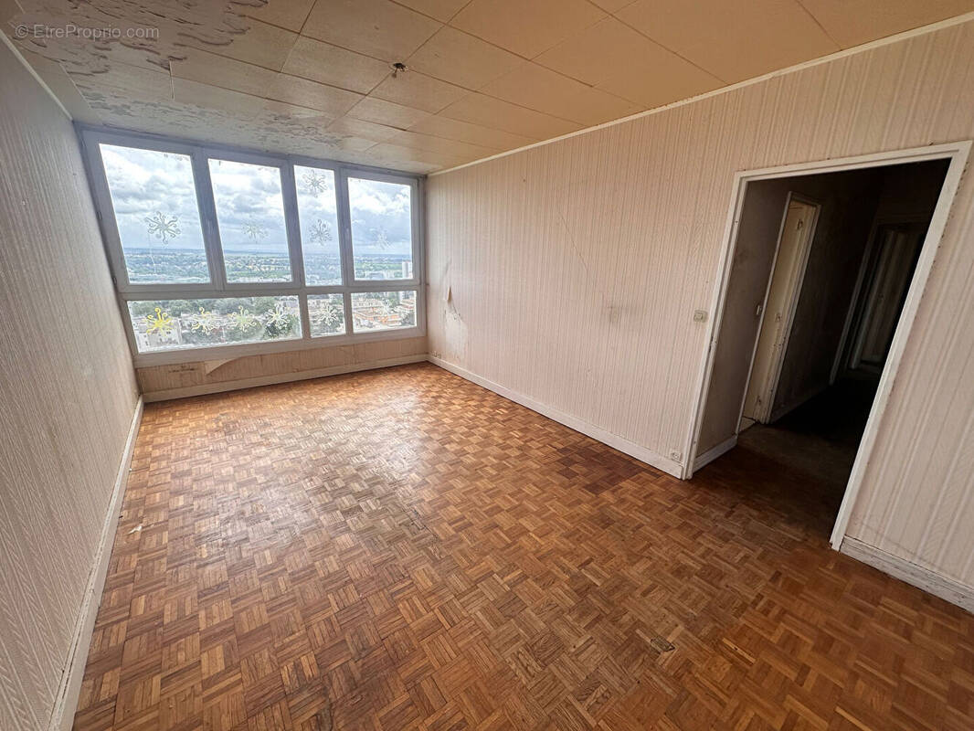 Appartement à HEROUVILLE-SAINT-CLAIR