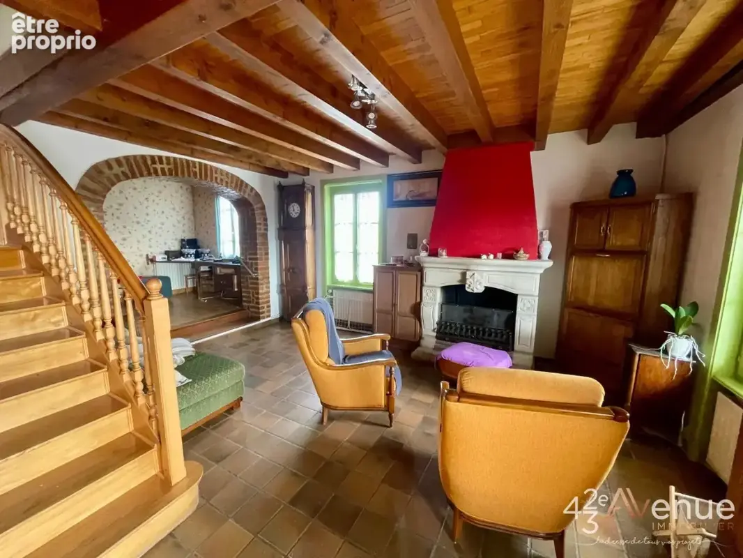 Maison 5 pièces 140 m² à vendre à Bas-En-Basset (43210) - photo 6