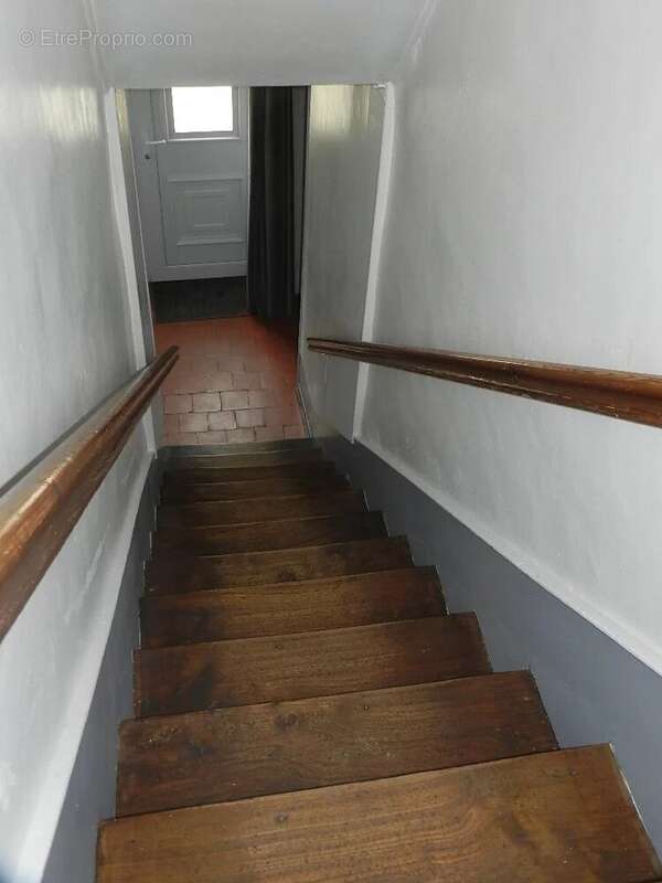 Maison à SAINT-PIERRE-SUR-DIVES