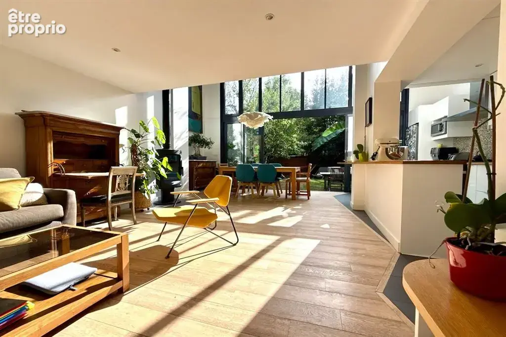 Bourg-la-Reine (92340), Hauts-de-Seine — Maison familiale de 109 m² avec jardin, bureau et stationnement - photo 2