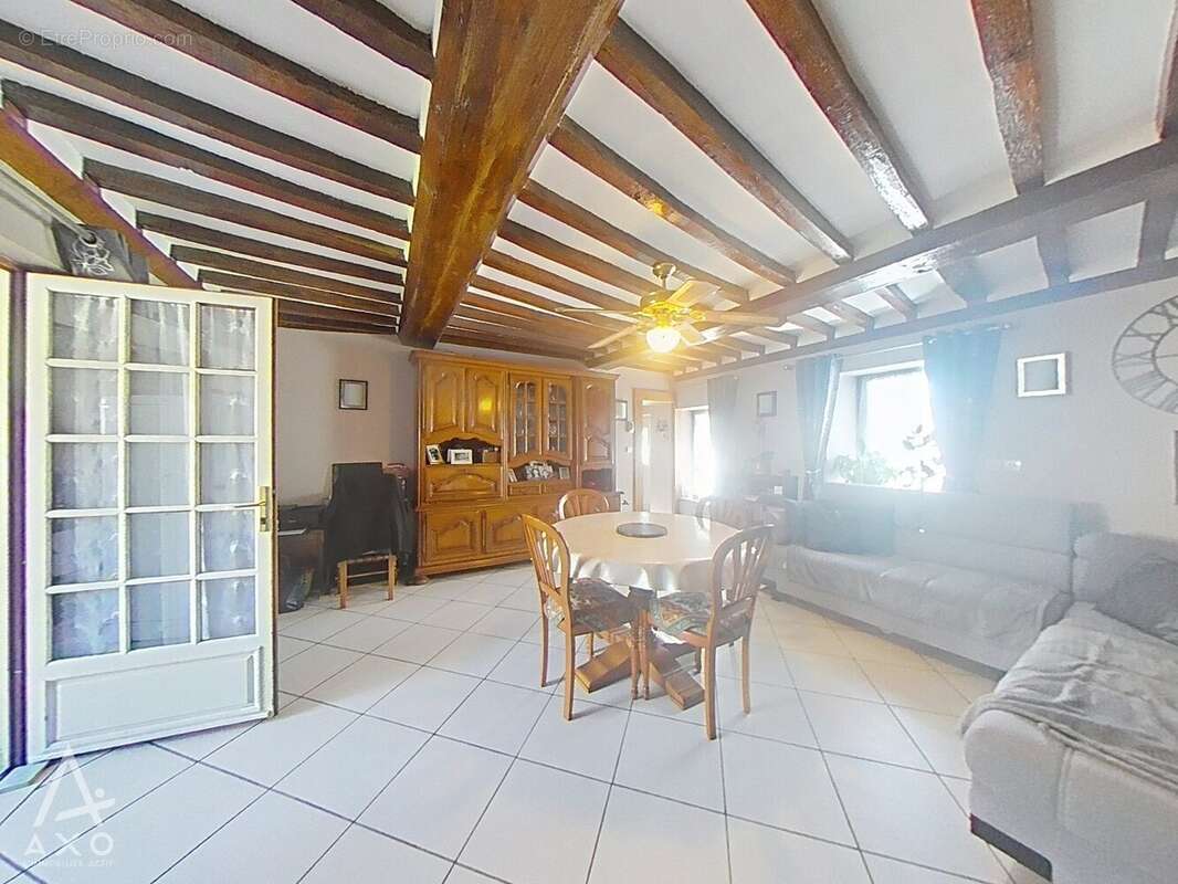 Maison à THAON