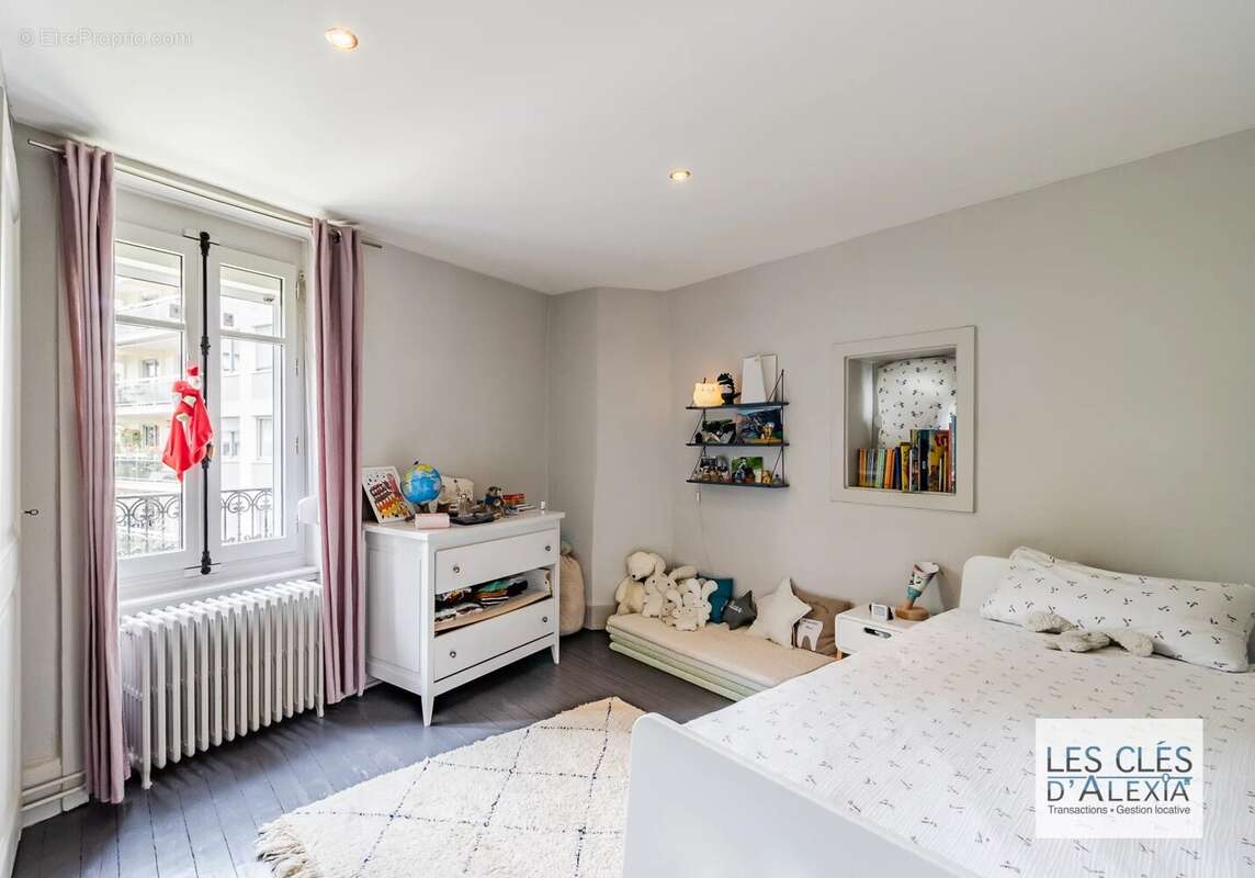 Maison à CALUIRE-ET-CUIRE