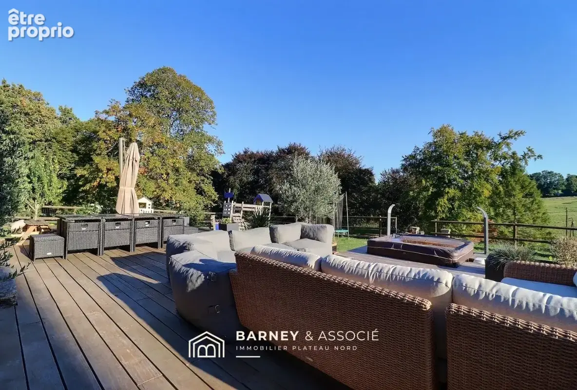Maison 8 pièces 215 m² à vendre à Esclavelles (76270) - photo 2