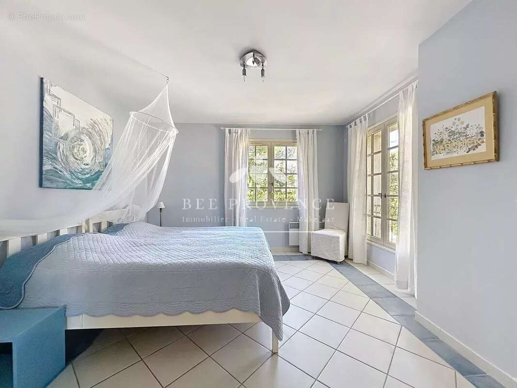 Maison à SAINT-RAPHAEL