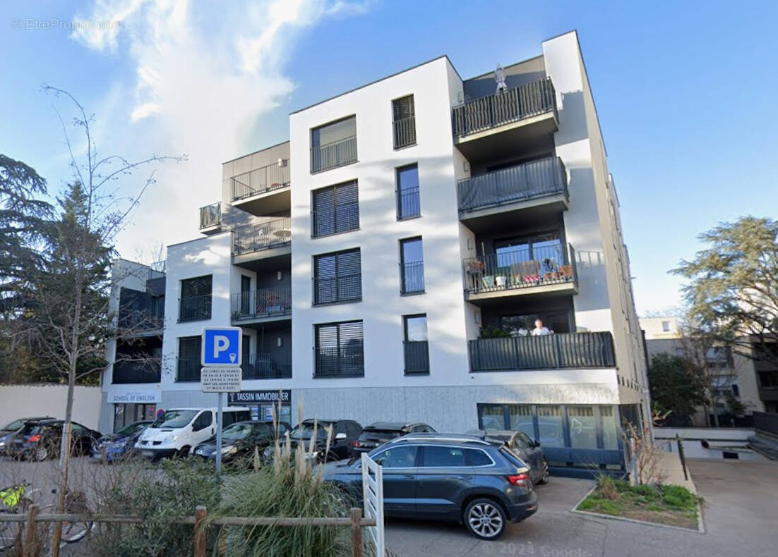 Appartement à TASSIN-LA-DEMI-LUNE