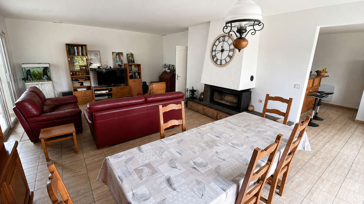 Maison Lannion 6 pièce(s) 165 m2 - photo 5