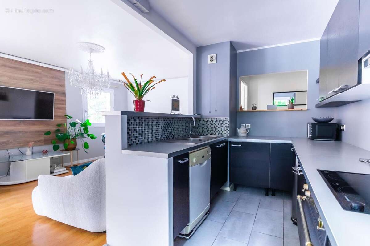 Photo 4 - Appartement à ELANCOURT