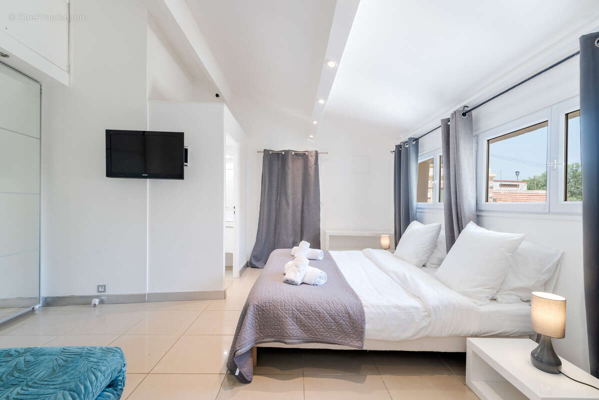 Maison à CANNES