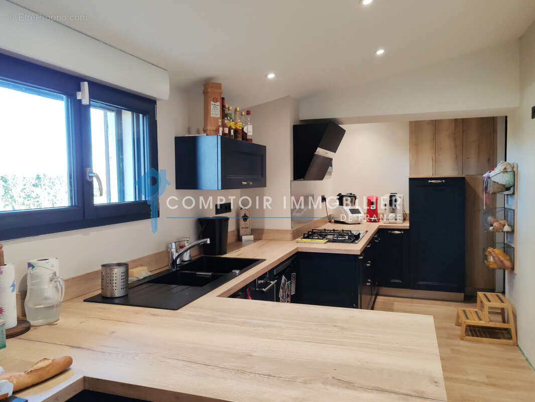 Propriété de caractère rénovée   Élégance, volumes et art de vivre en Lauragais - photo 3