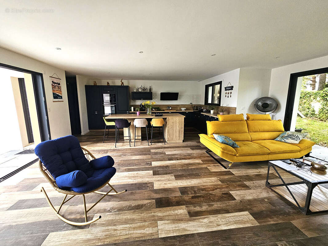 Maison à MESQUER