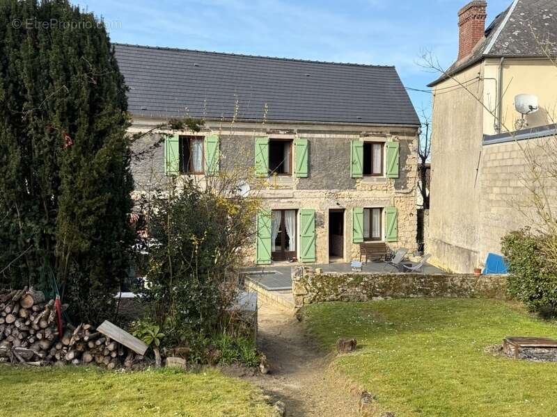 Maison à GRISY-LES-PLATRES