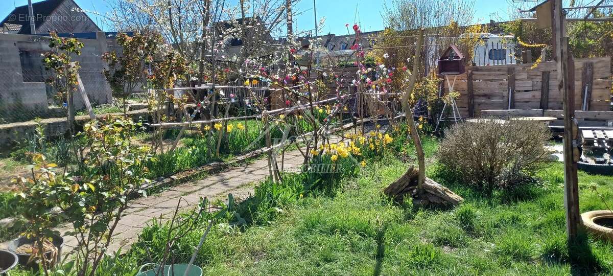 Maison à NOYANT-D'ALLIER