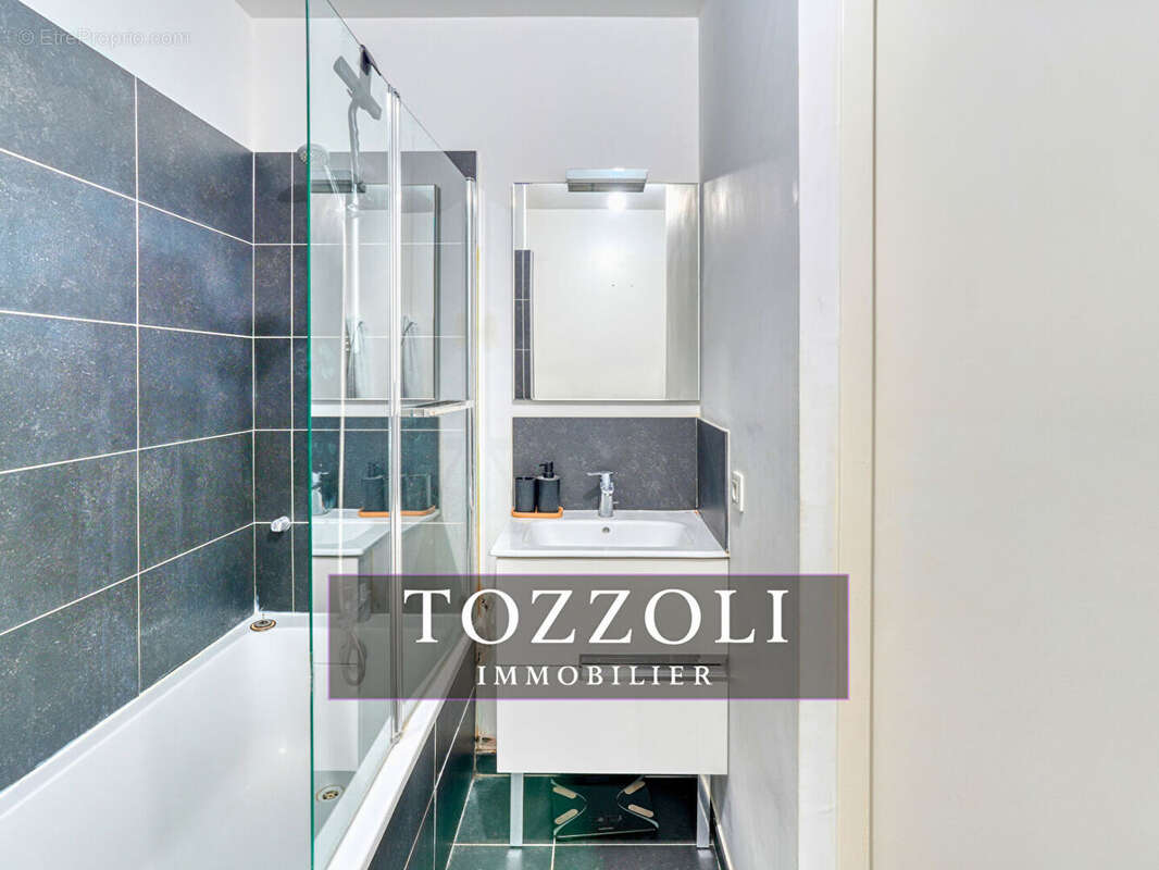 Appartement Luzinay 3 pièce(s) 70.98 m2 - photo 13