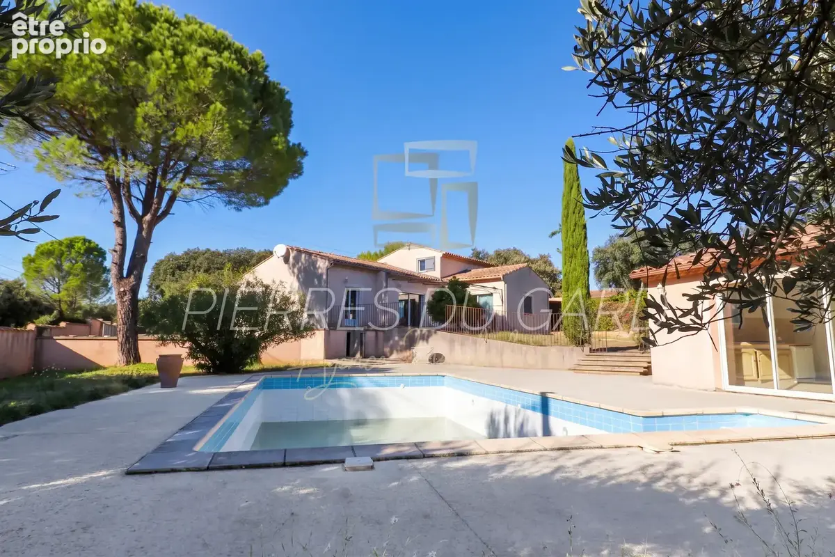 Maison à vendre à Castillon-Du-Gard (30210) - photo 1