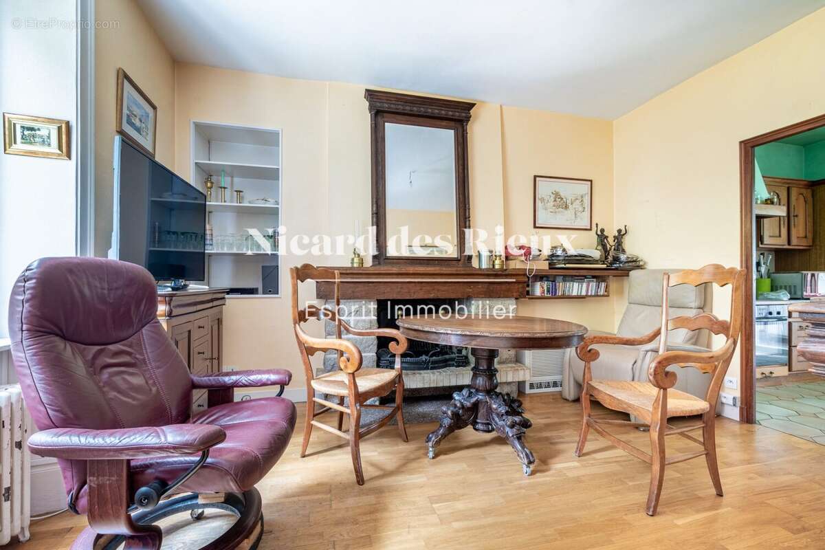 Maison à AIXE-SUR-VIENNE