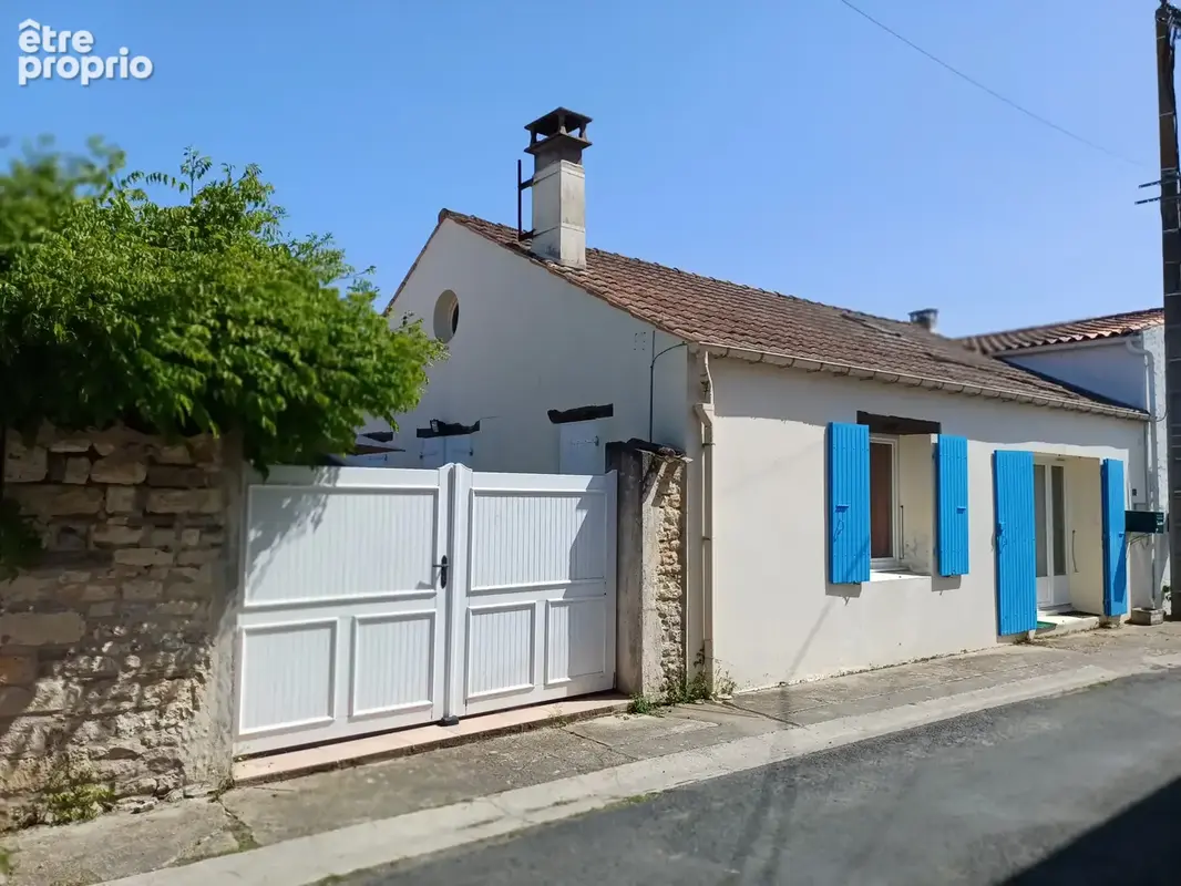 Maison de pays en pierre - photo 1