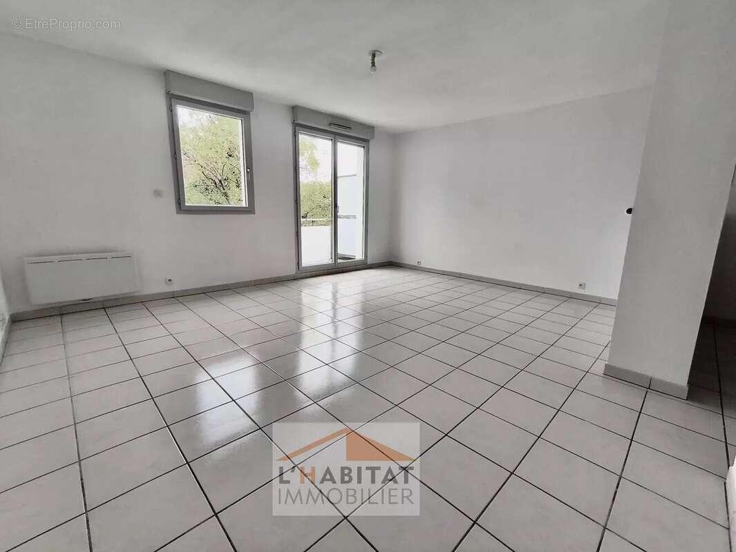 Appartement à COLOMIERS