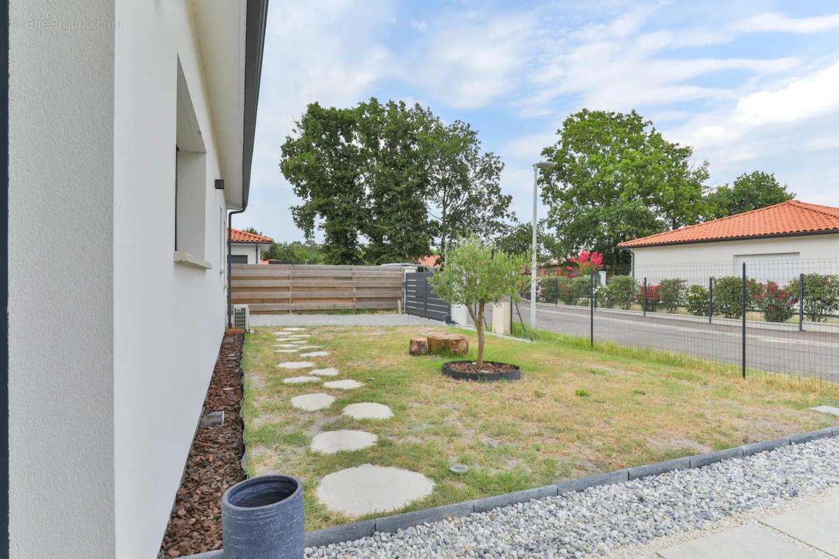 Maison contemporaine de 2023 – 81 m² – Prestations modernes - photo 9