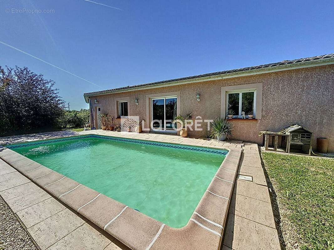 Maison à VILLEBRUMIER