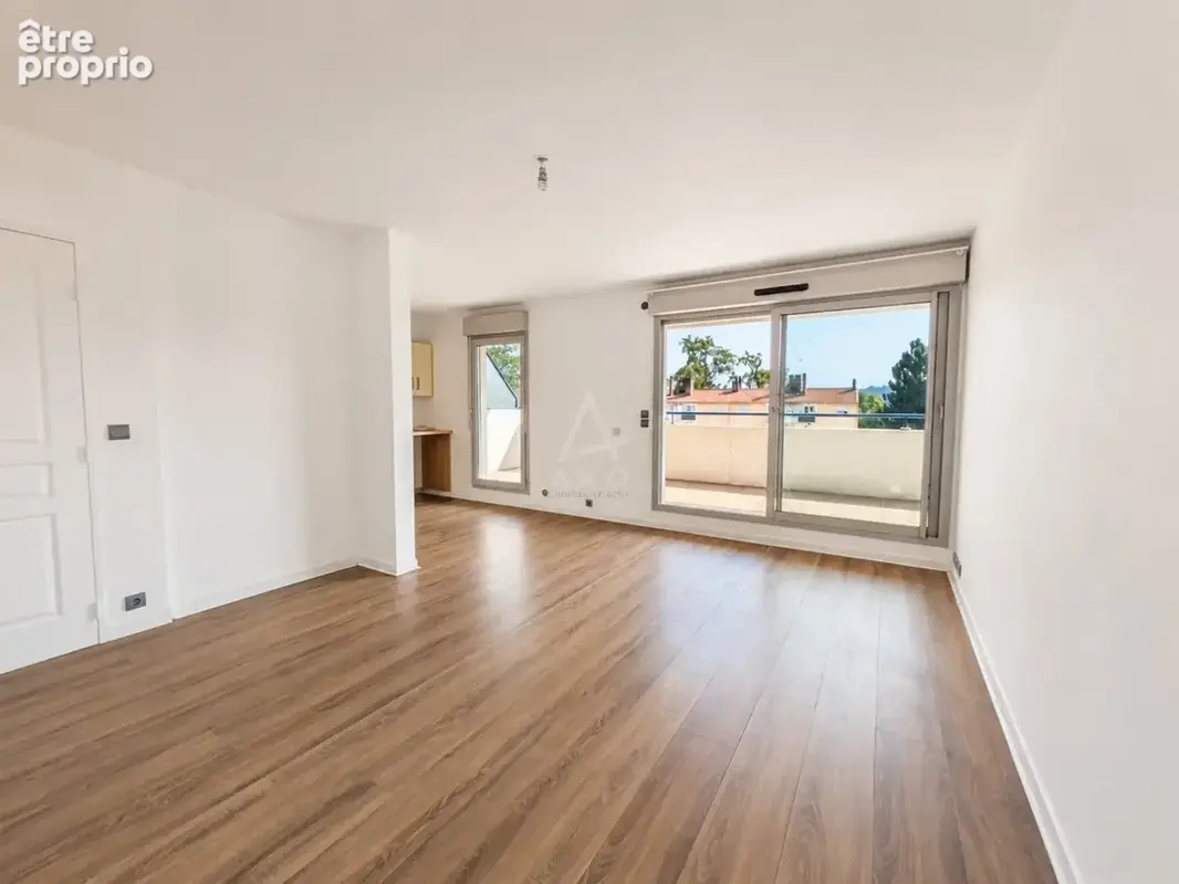 COUP DE COEUR ! T2 de 49 m² au calme avec terrasse d'angle de 23 m² - Vue Pyrénées - photo 13