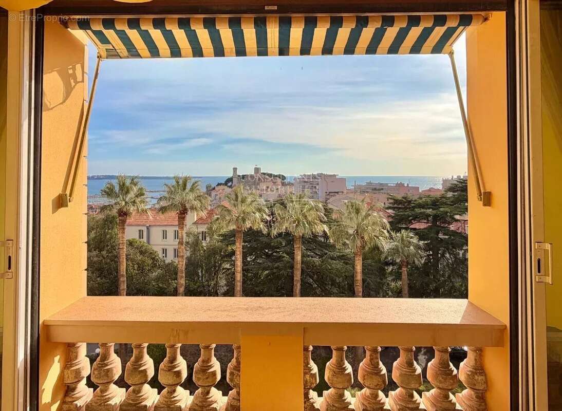 Appartement à CANNES
