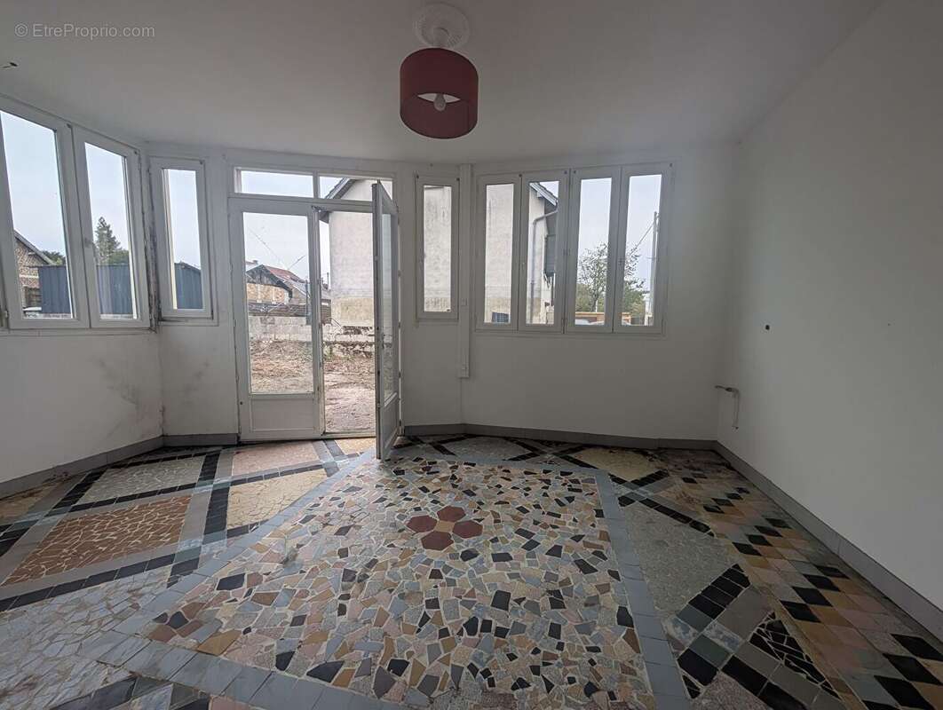 Maison à APPILLY
