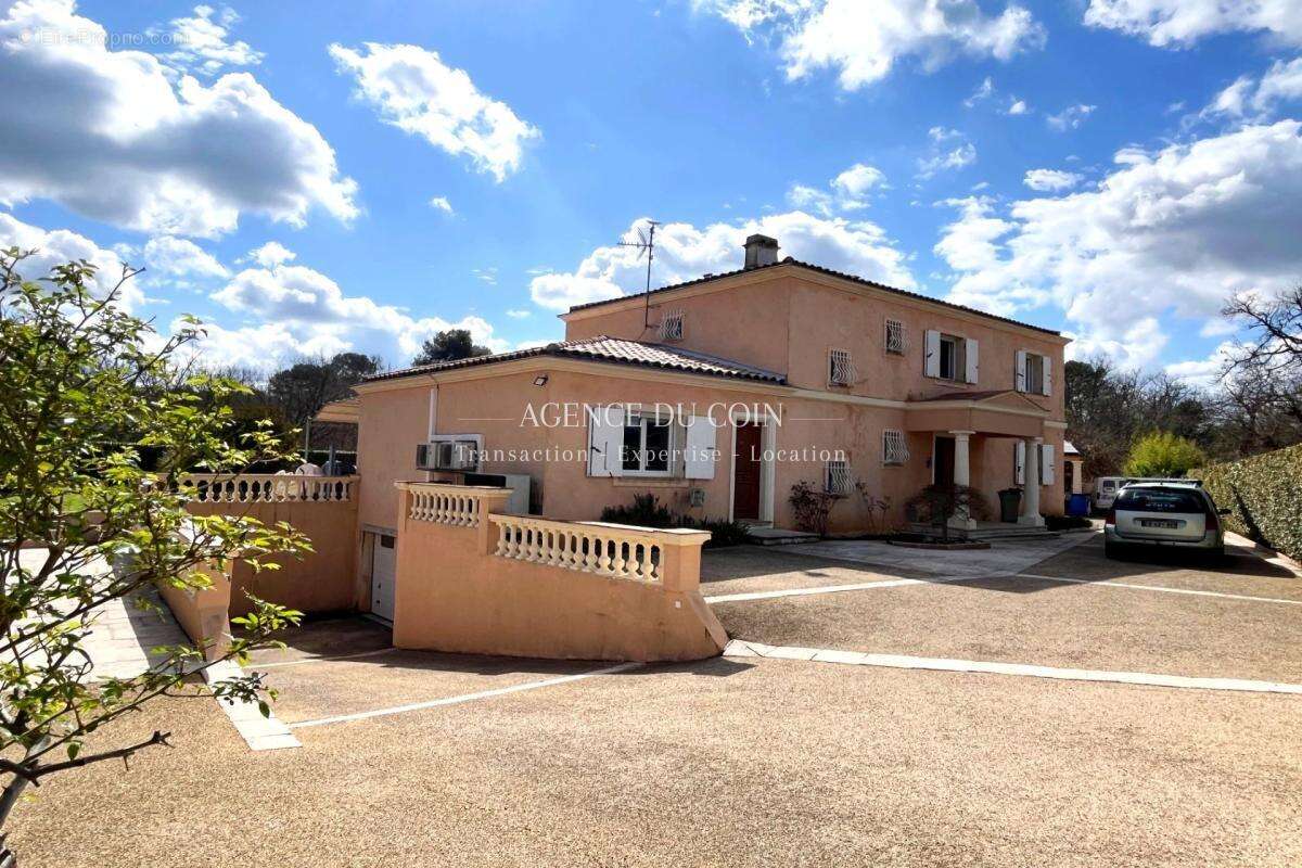 Maison à TRANS-EN-PROVENCE