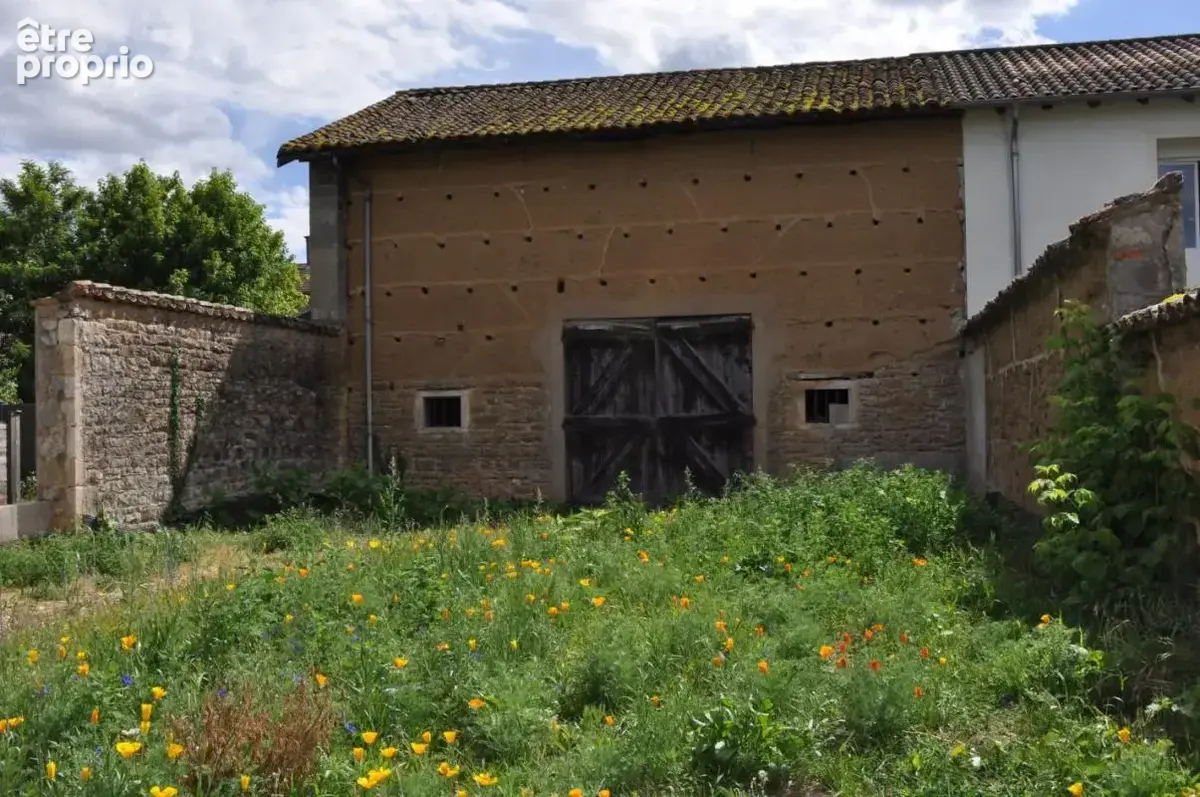 Maison 132 m² à Montmerle-Sur-Saone  - photo 4