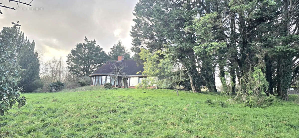 Maison à LA JONCHERE