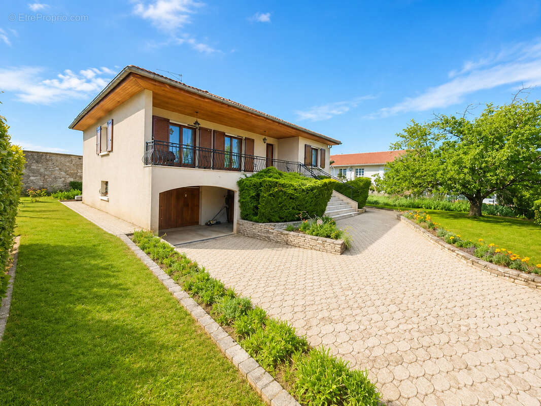 Maison à CHASSIEU