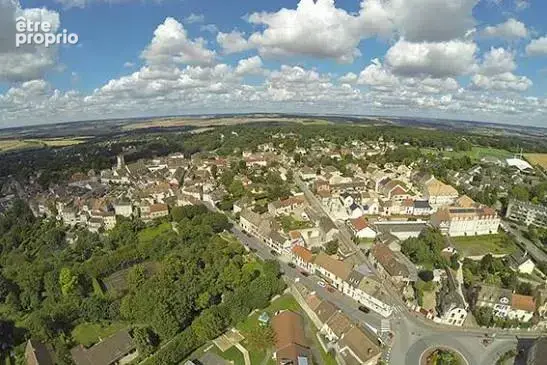 Photo Commerce à Neauphle-Le-Chateau au prix de 25 000€