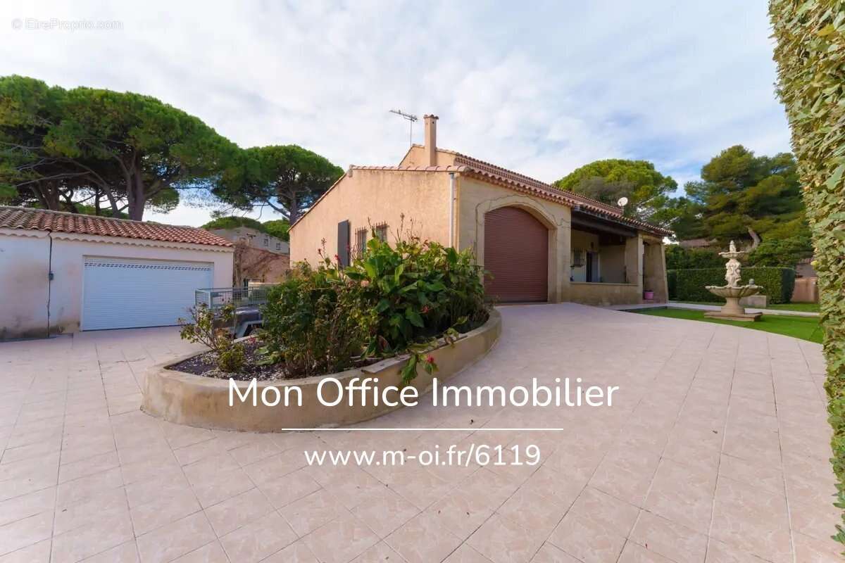 Maison à SAUSSET-LES-PINS