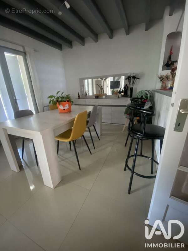 Maison 142 m² à Juillan  - photo 2
