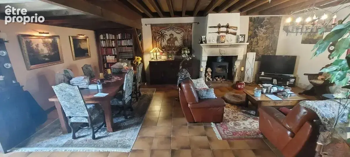 Evaux les Bains - Maison de caractère 6P. - photo 3