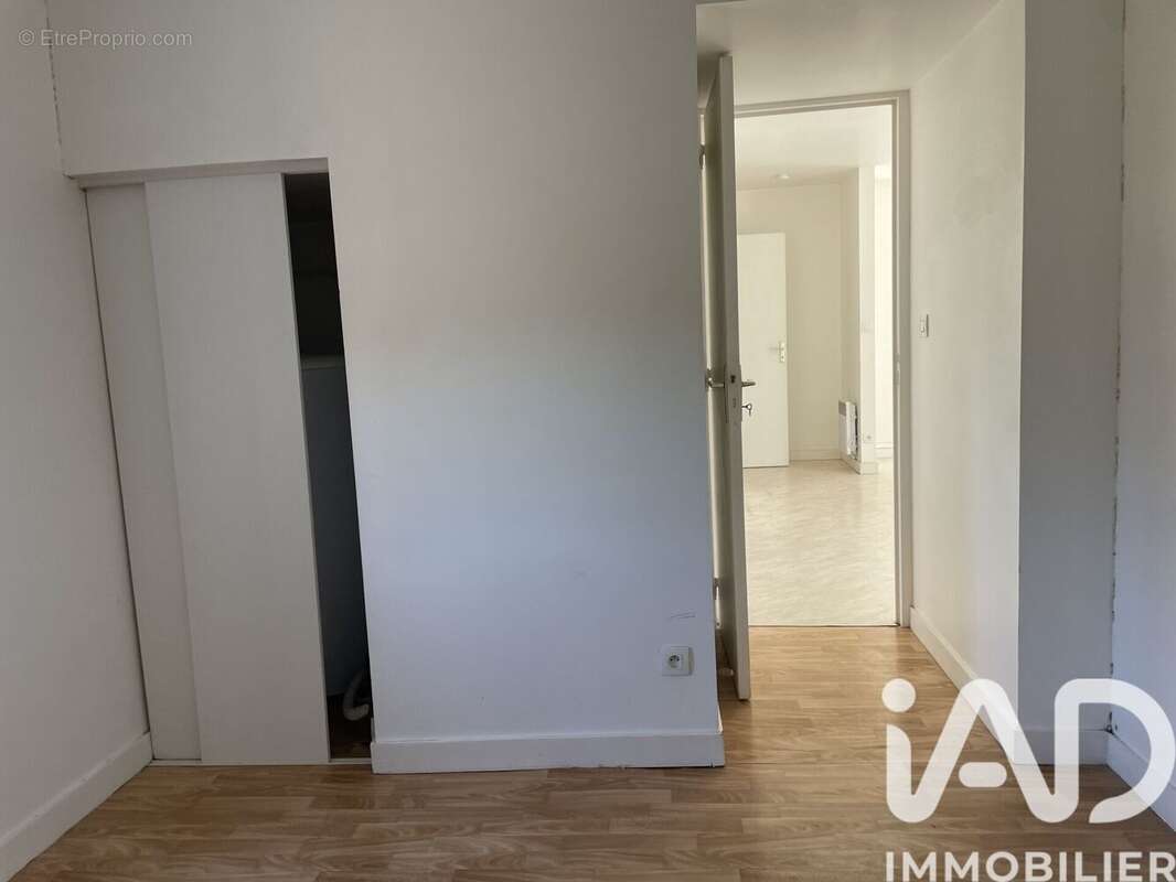 Photo 5 - Appartement à LA ROCHE-DERRIEN