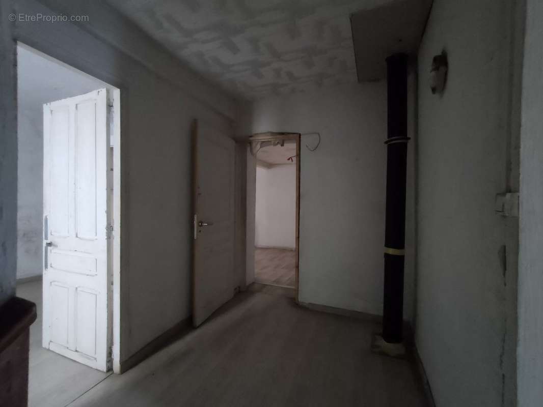 Maison à BELVIANES-ET-CAVIRAC