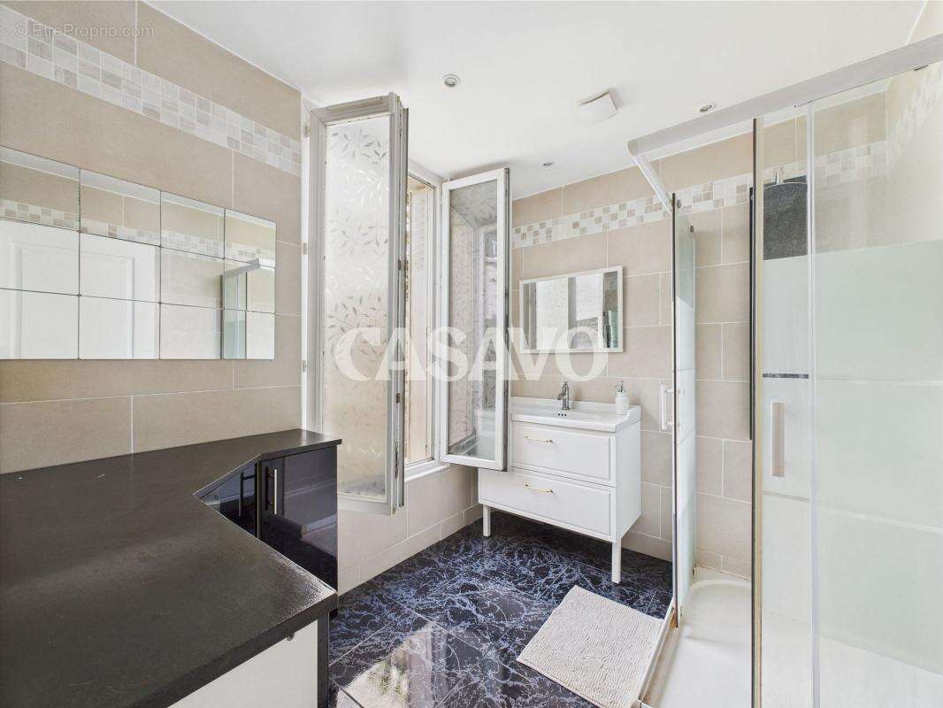 Maison à IVRY-SUR-SEINE