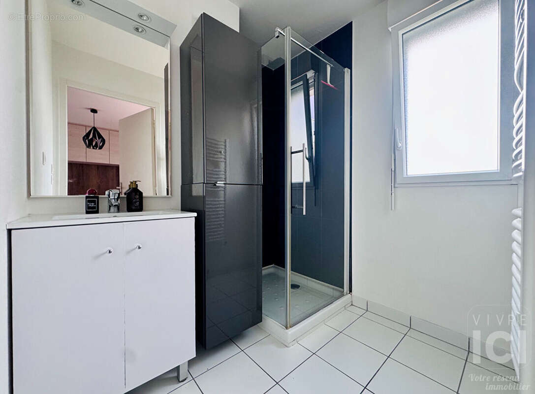Appartement - 3 chambres - 85.20m² - Saint-Joseph de Porterie - Nantes - photo 9