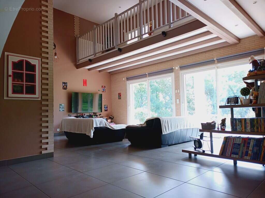 Maison à SAINT-AMANS-VALTORET