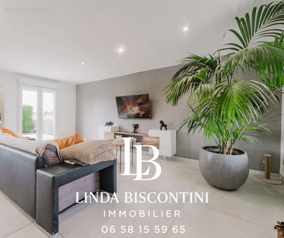 Maison à SALLAUMINES