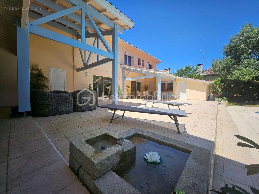 Maison à LE PASSAGE