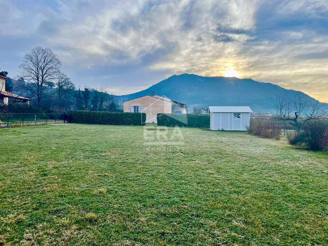 Terrain à SISTERON